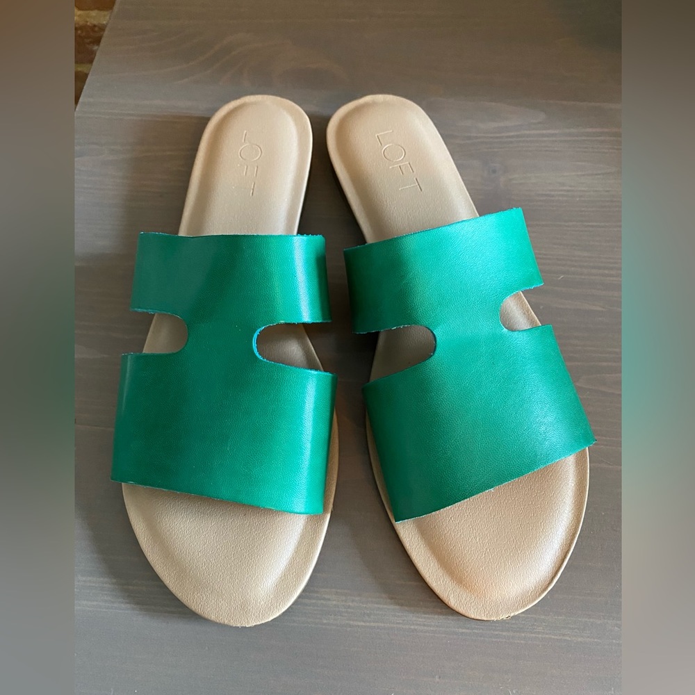 Loft Cutout Slide Sandals